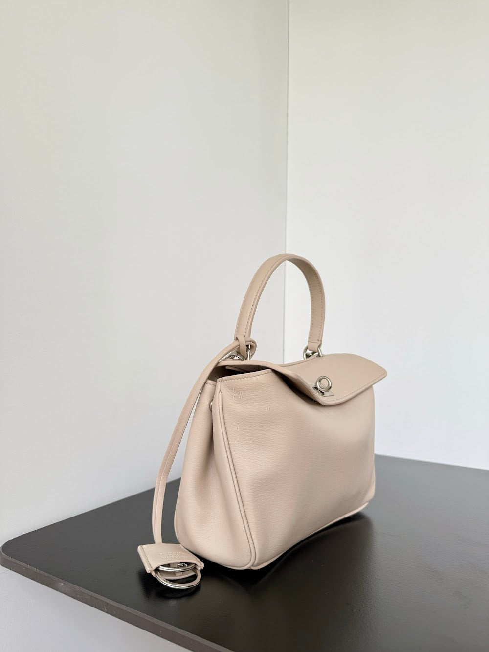 Dragons Bags Balenciaga Luxury Bag --111425