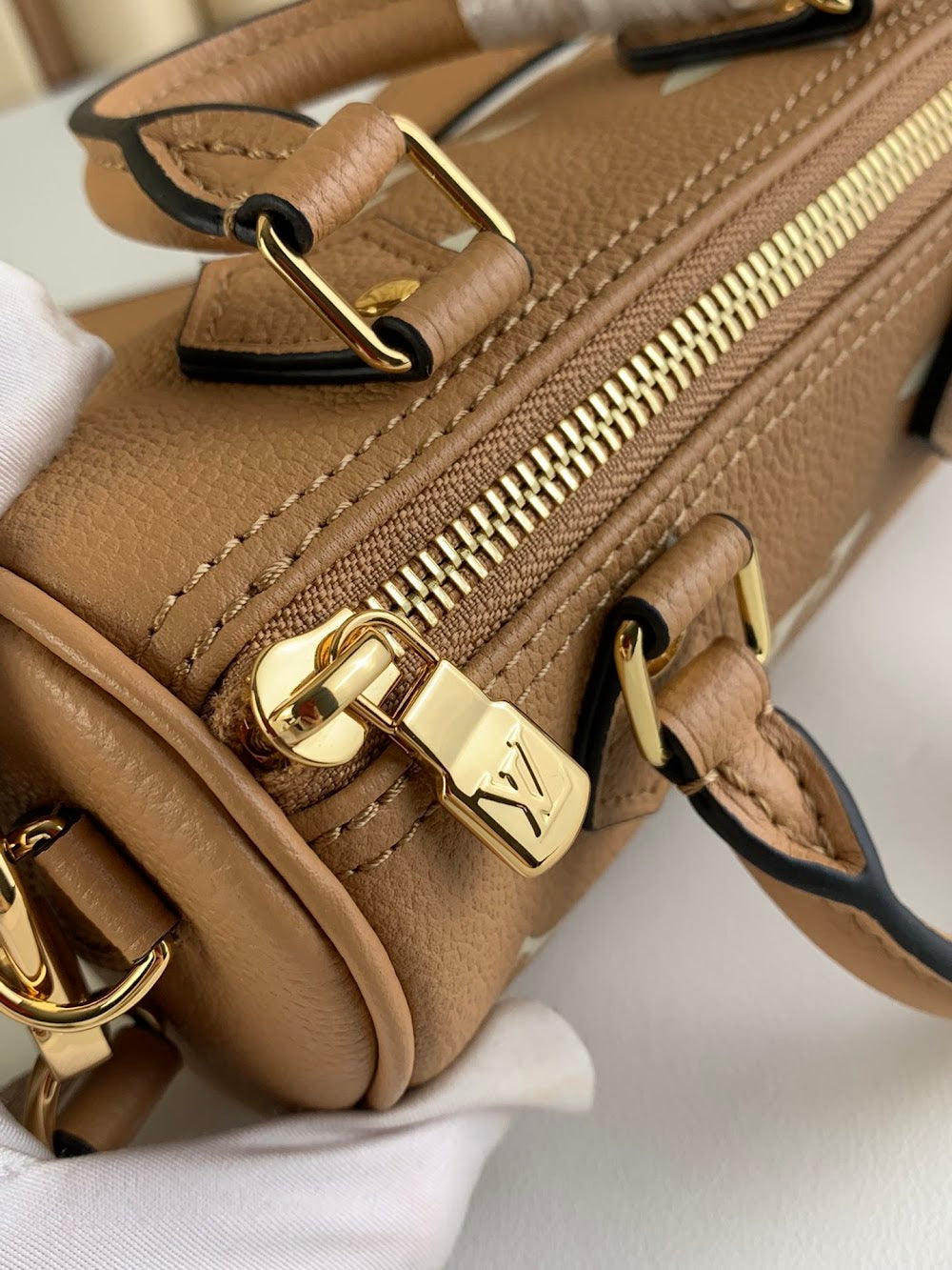 Dragons Bags ln Luxury Bag --58180