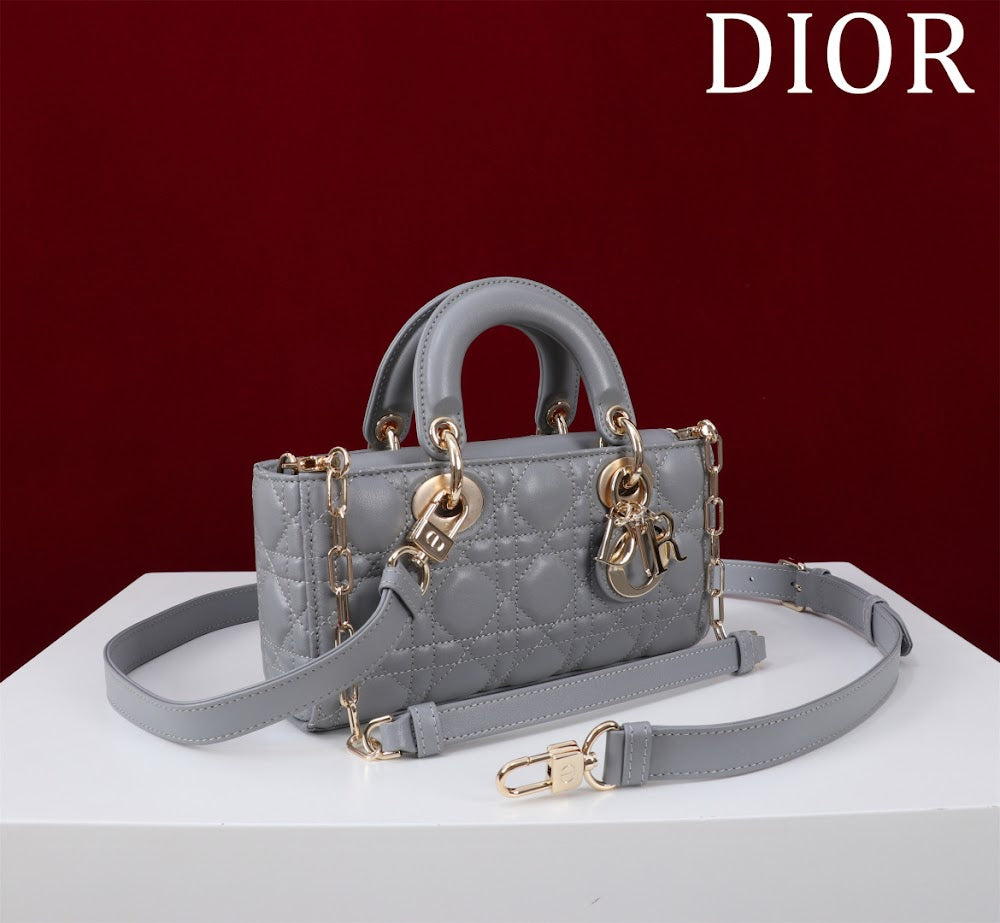 Dragons BagsDiorn Luxury Bag --114724