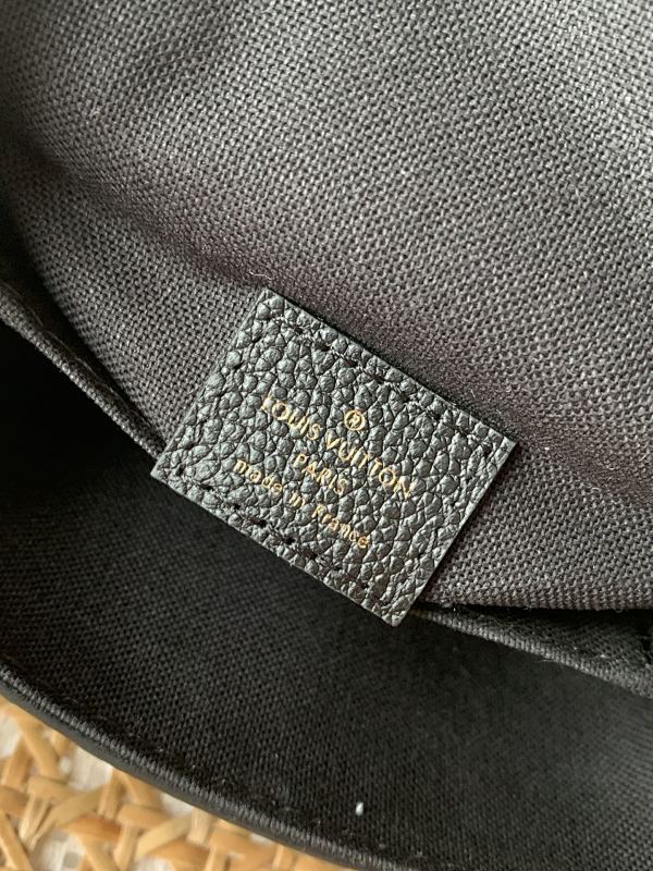 Dragons Bags ln Luxury Bag --58770