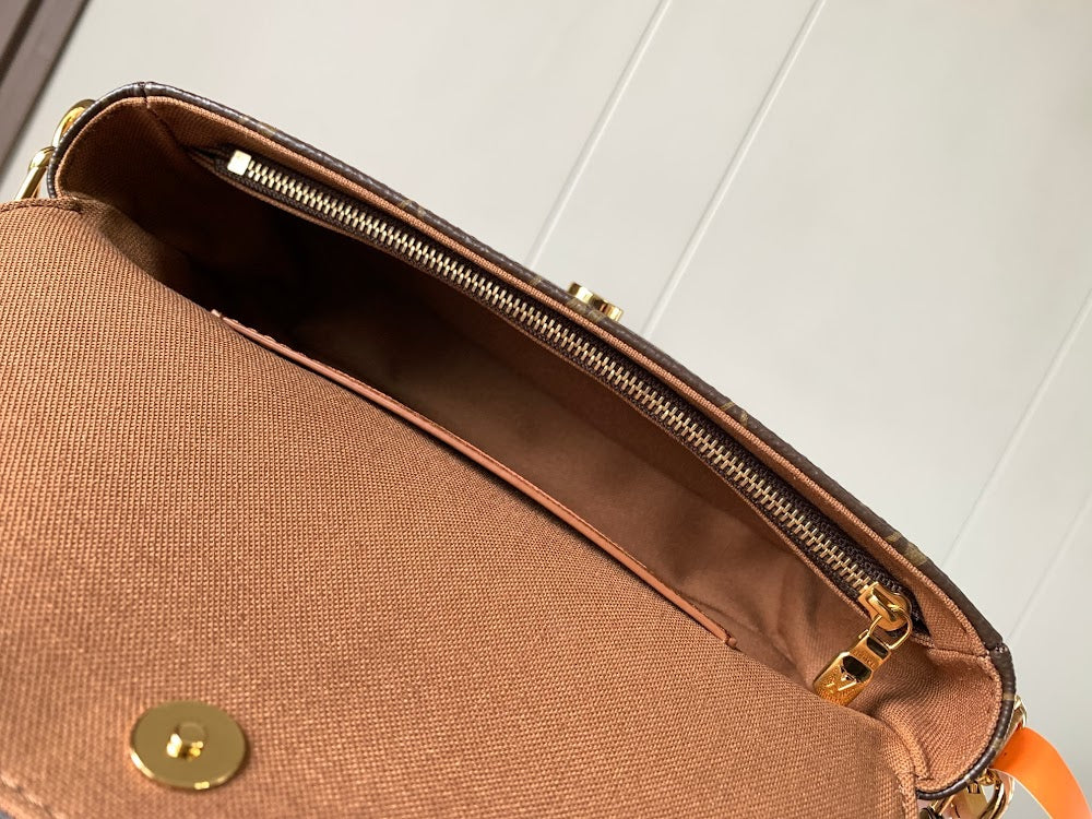 Dragons Bags ln Luxury Bag --96777