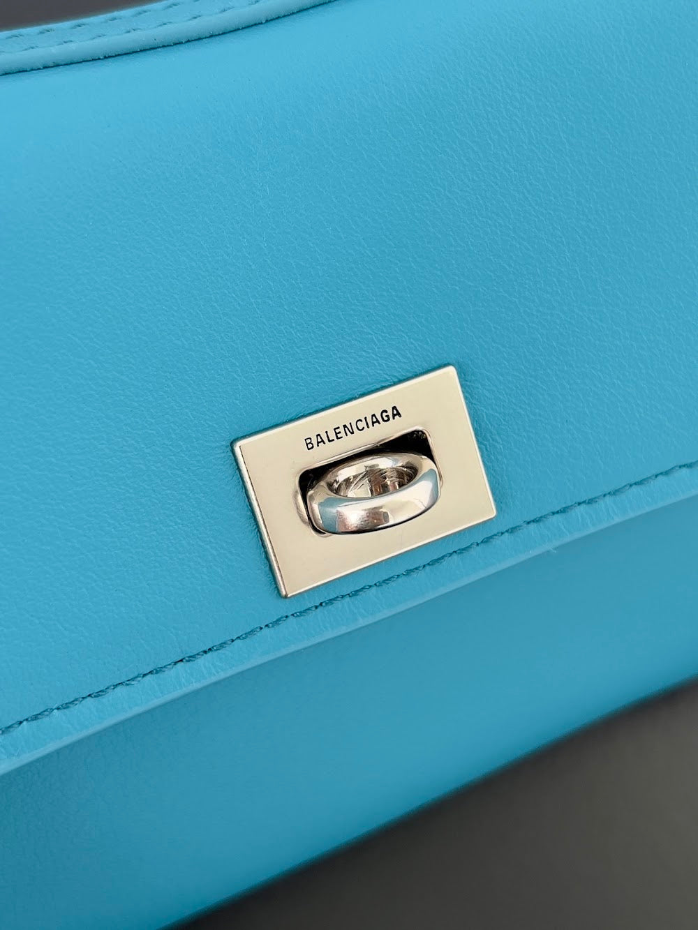Dragons Bags Balenciaga Luxury Bag --111629