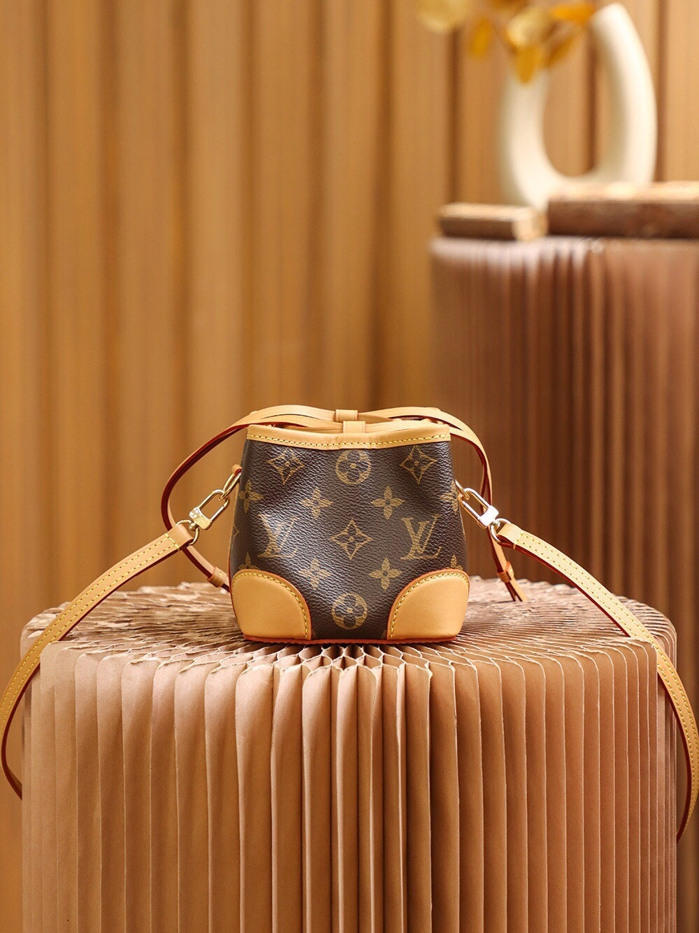 Dragons Bags ln Luxury Bag --81641