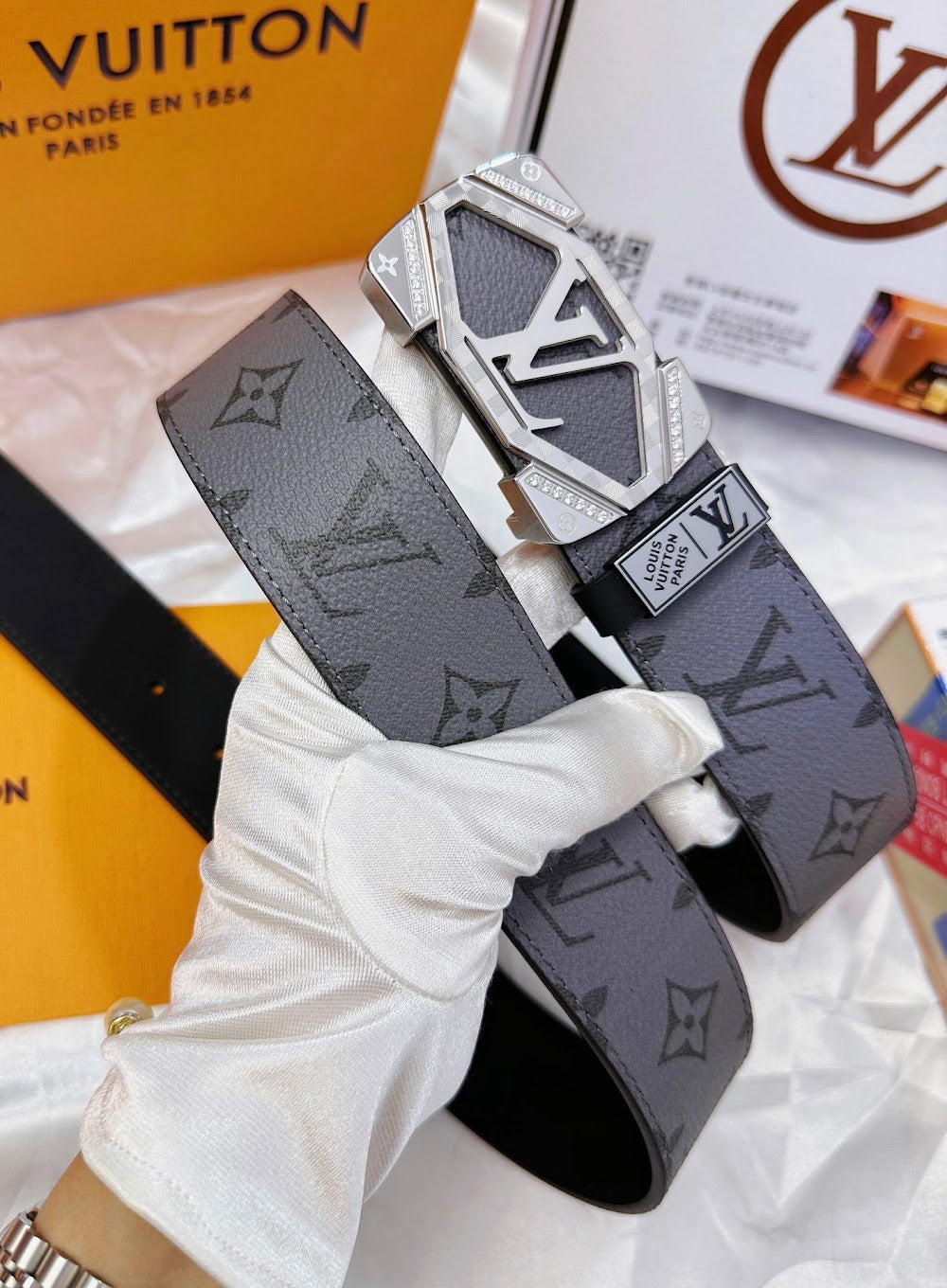 Dragons Bags ln Luxury Belt --100582