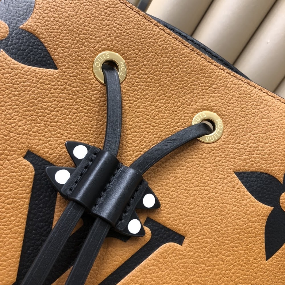 Dragons Bags ln Luxury Bag --58175