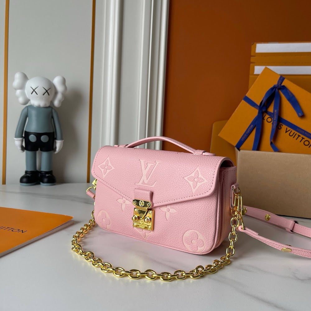 Dragons Bags ln Luxury Bag --81695