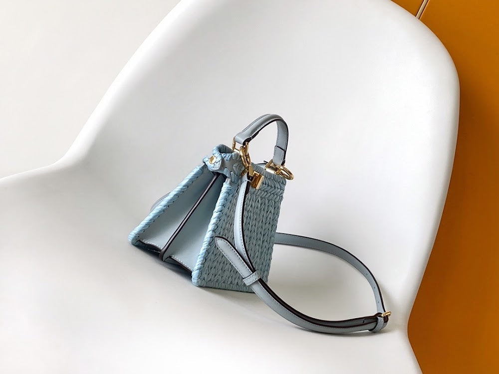 new-luxury-designer-bags-nm15347