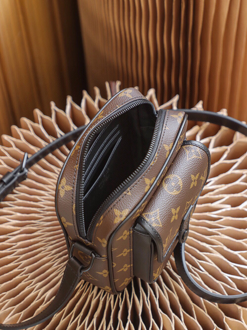 Dragons Bags ln Luxury Bag --71356