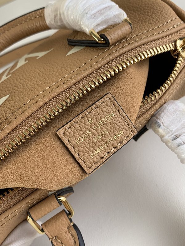Dragons Bags ln Luxury Bag --56497