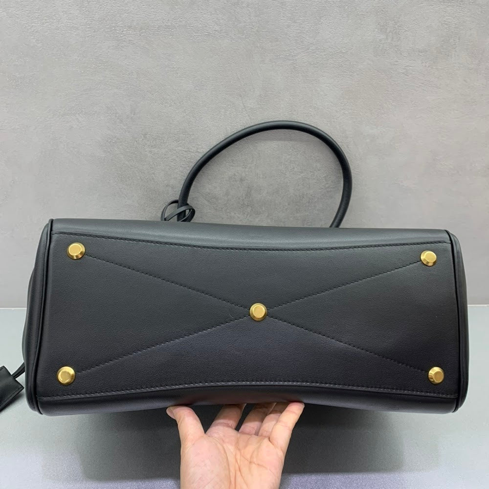 Dragons Bags Balenciaga Luxury Bag --111900