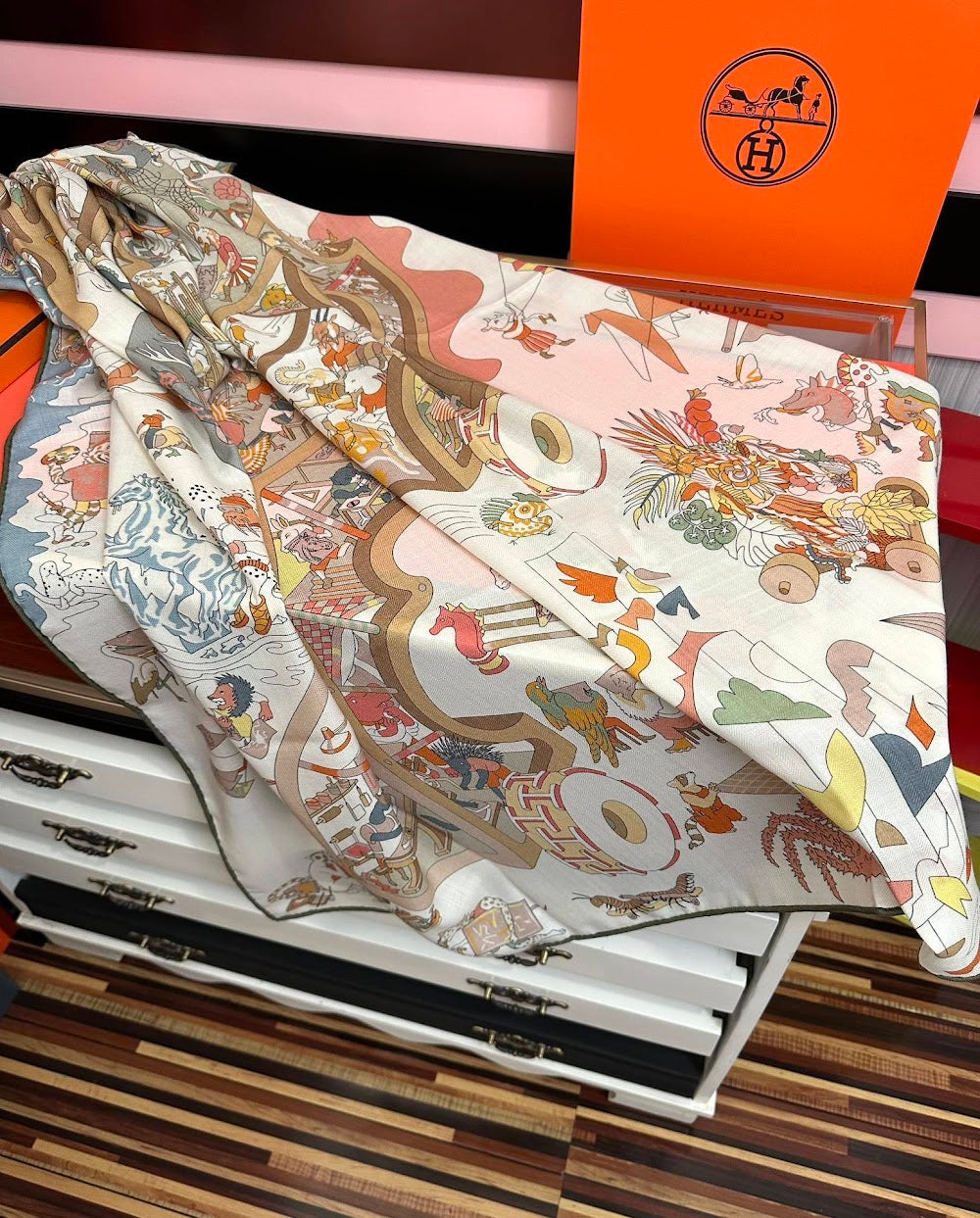 Dragons Bags Premium Designer Scarf --99350