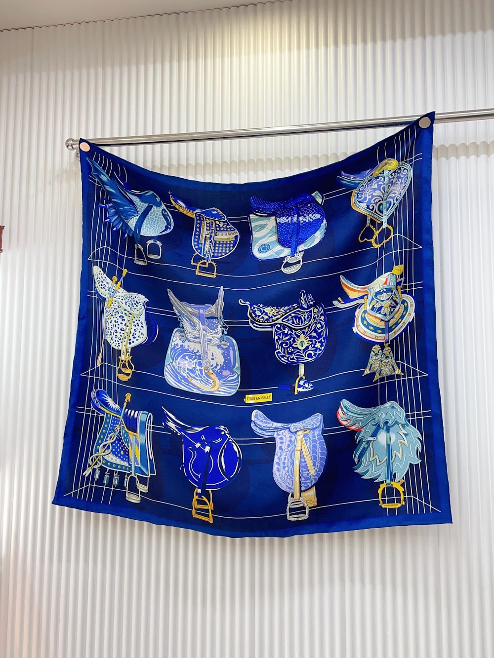 Dragons Bags Premium Designer Scarf --98989