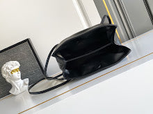 new-luxury-designer-bags-nm2285