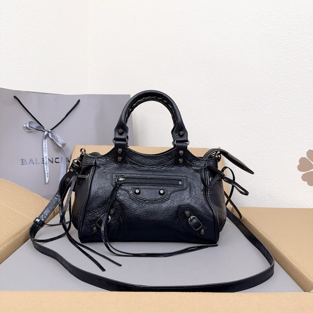 Dragons Bags Balenciaga Luxury Bag --111228