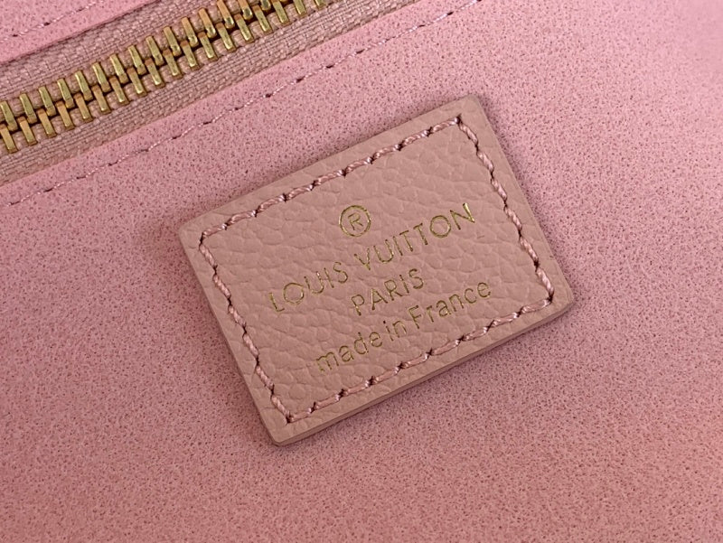 Dragons Bags ln Luxury Bag --62610