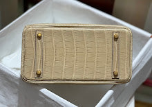 new-designer-premium-bags-nm9215