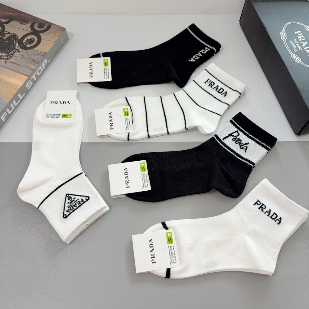 Dragons Bags Premium Luxury Socks --98153
