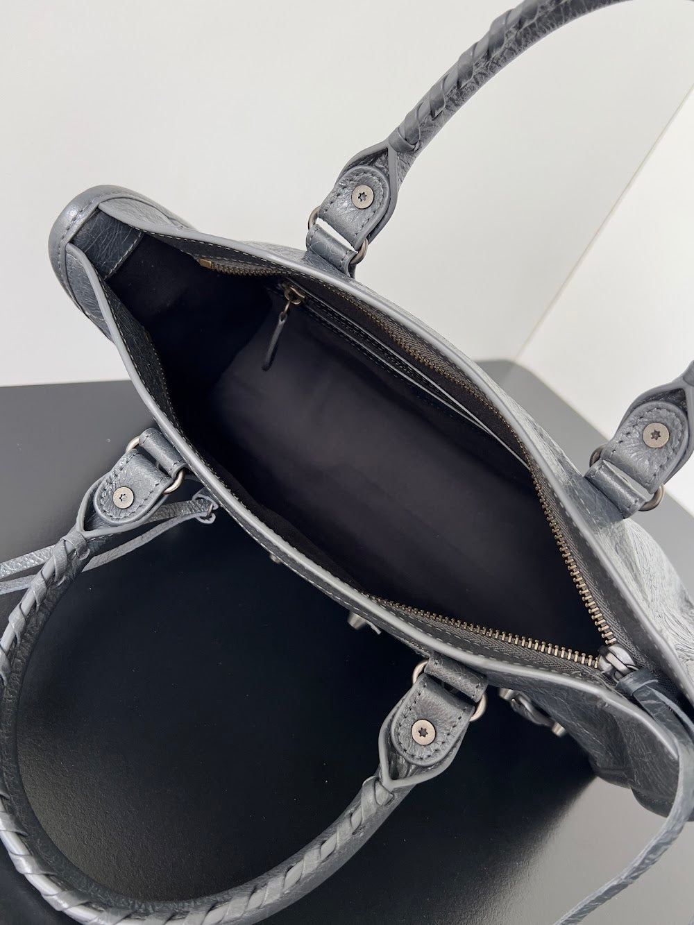 Dragons Bags Balenciaga Luxury Bag --111527