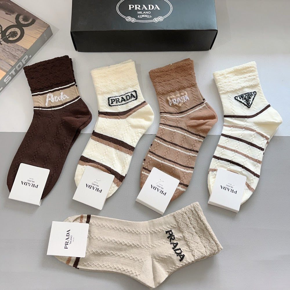 Dragons Bags Premium Luxury Socks --98142