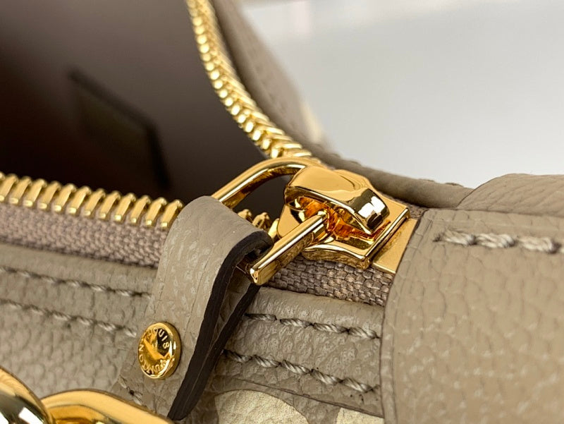 Dragons Bags ln Luxury Bag --68730