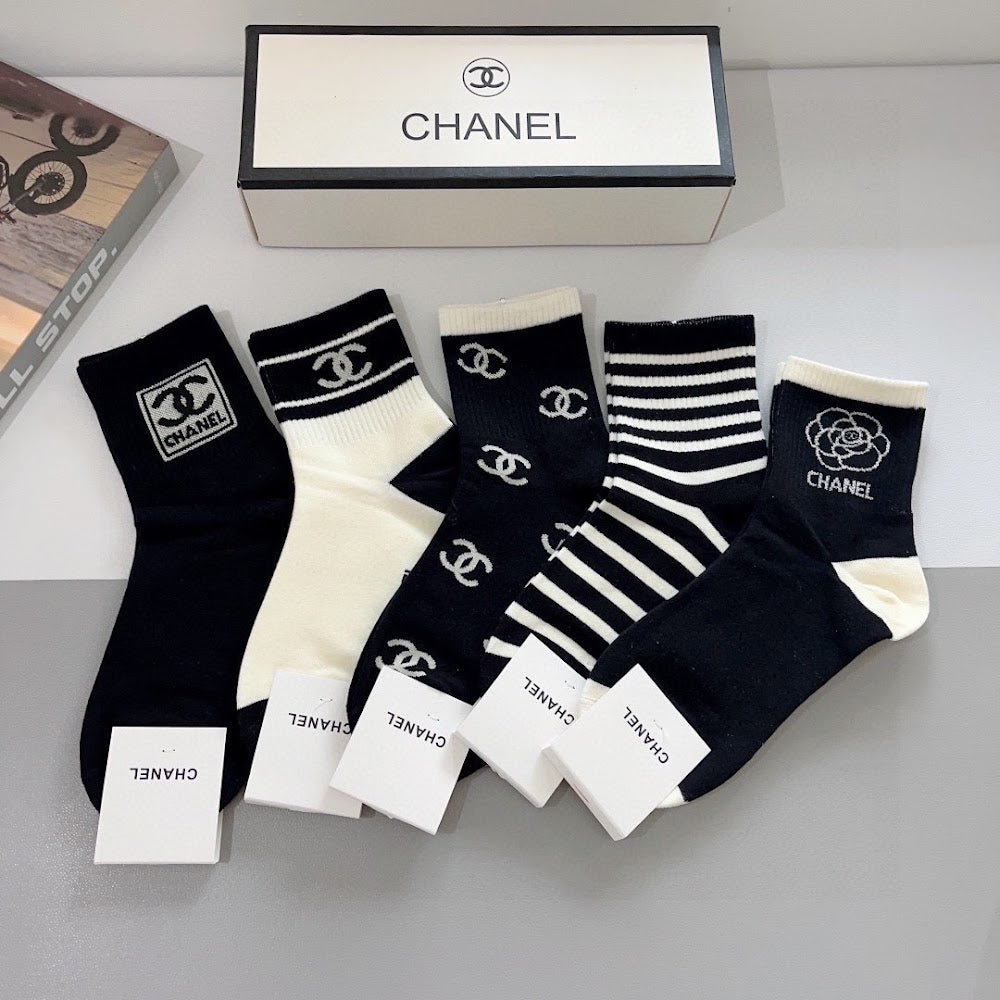 Dragons Bags Premium Luxury Socks --97760