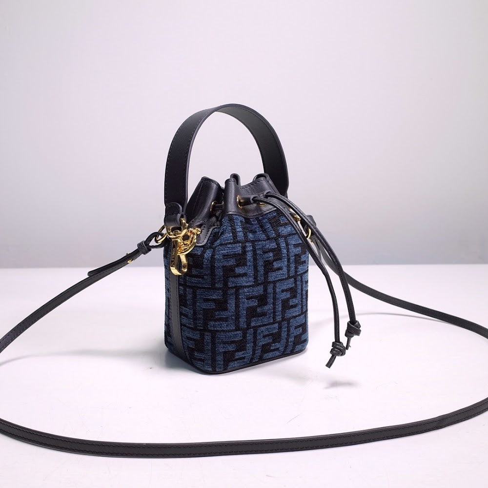 new-luxury-designer-bags-nm15264