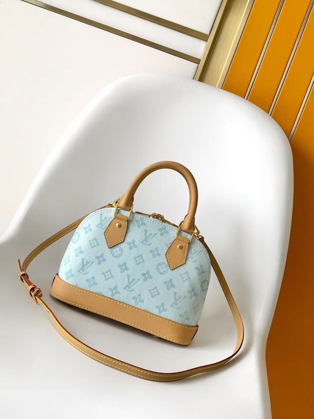 Dragons Bags ln Luxury Bag --81860
