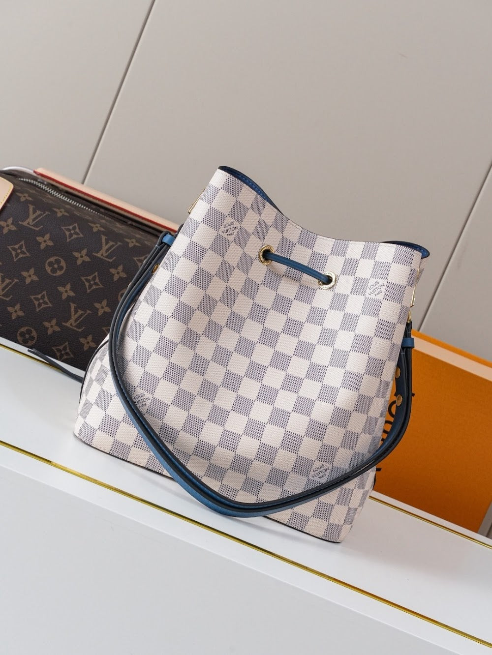 Dragons Bags ln Luxury Bag --81815