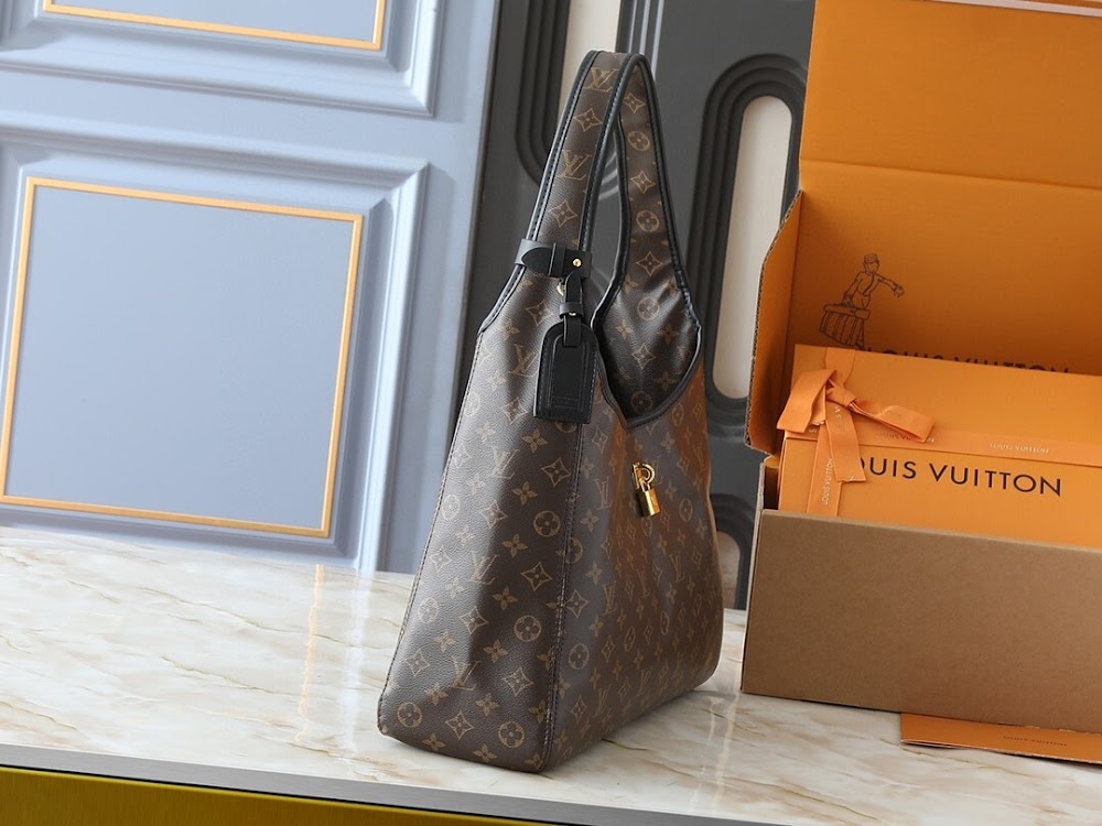 Dragons Bags ln Luxury Bag --76978