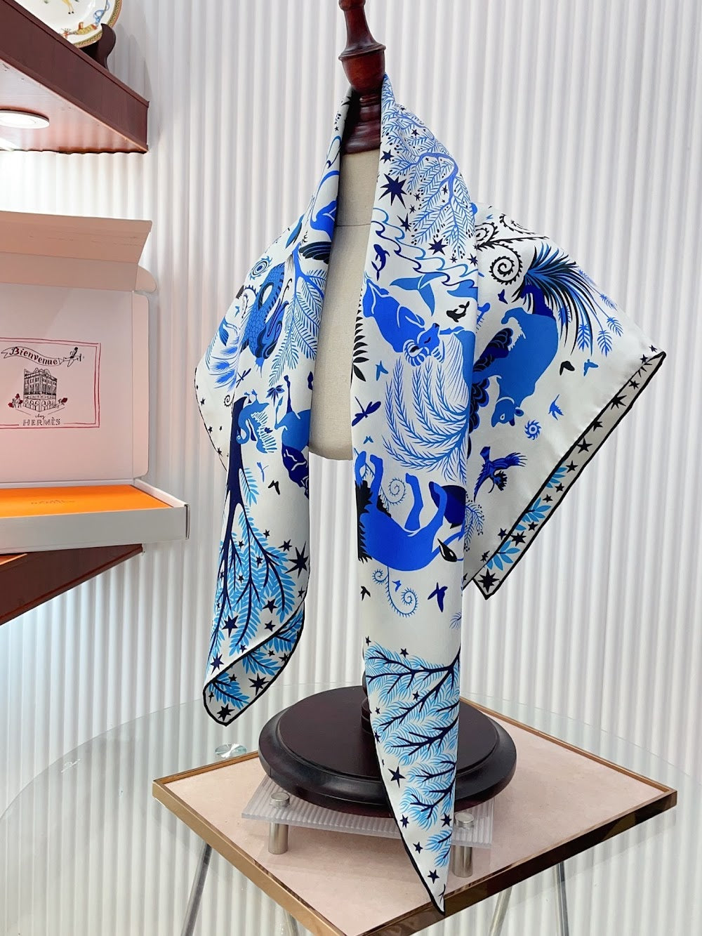 Dragons Bags Premium Designer Scarf --98839