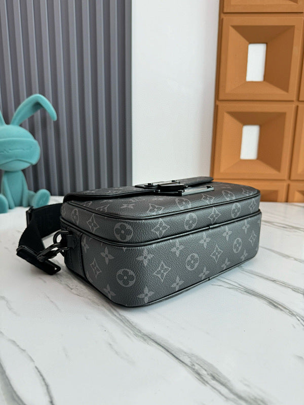 Dragons Bags ln Luxury Bag --70911