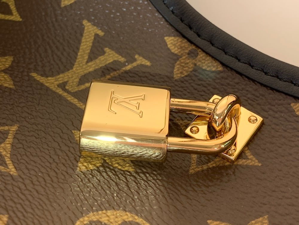 Dragons Bags ln Luxury Bag --69592