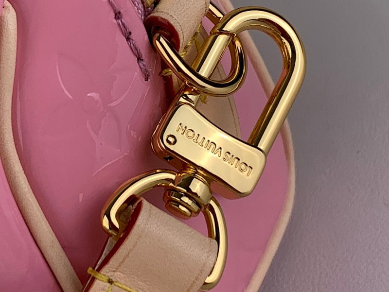 Dragons Bags ln Luxury Bag --61523