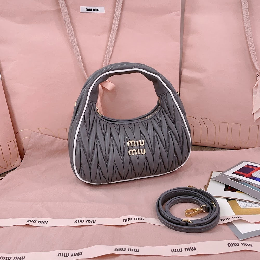 Dragons Bags Miun Miun Luxury Bag --122636