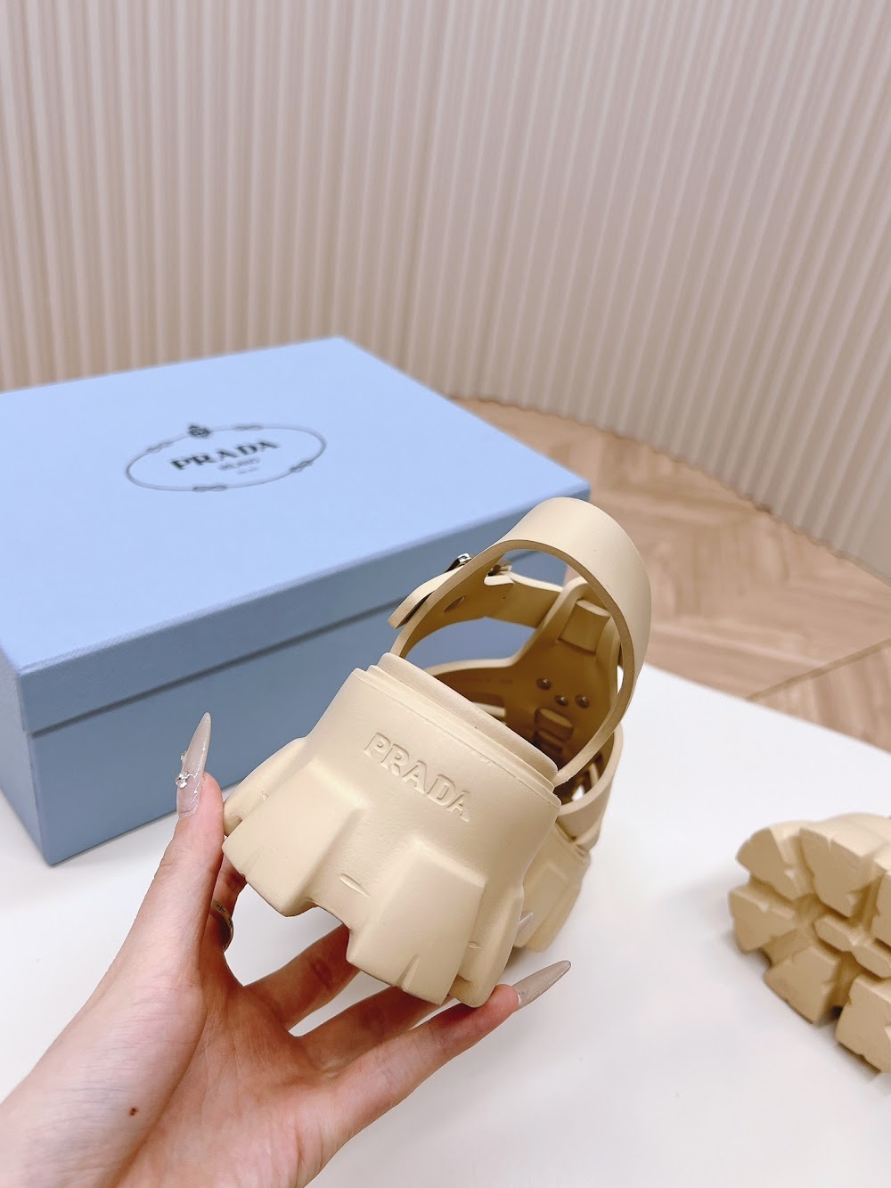 Dragons Bags Prada Luxury Heels --52693