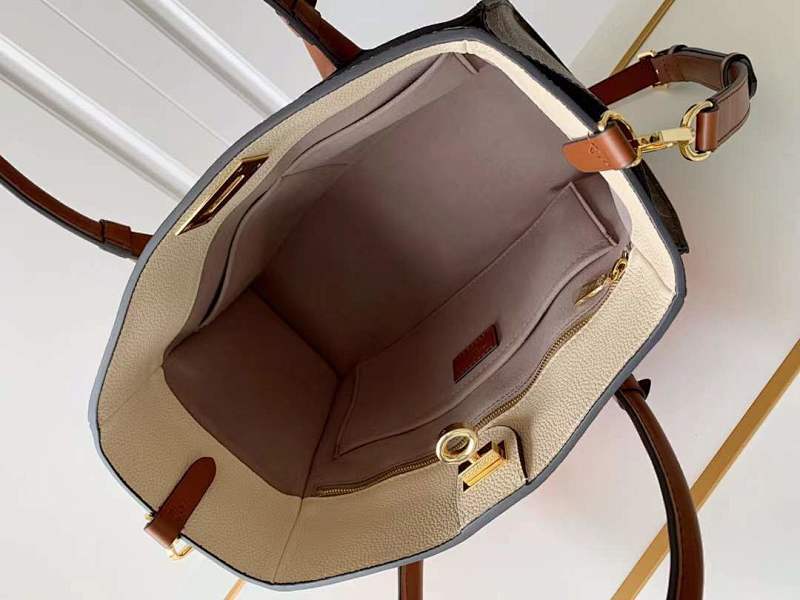 Dragons Bags ln Luxury Bag --60498