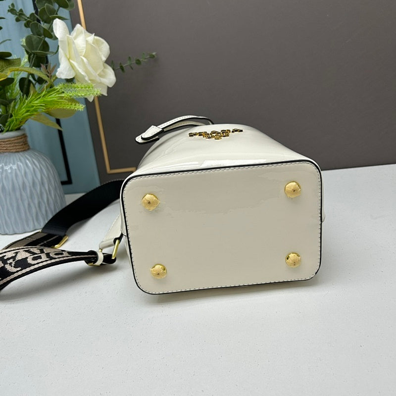 Dragons Bags pradn Luxury Bag --73066