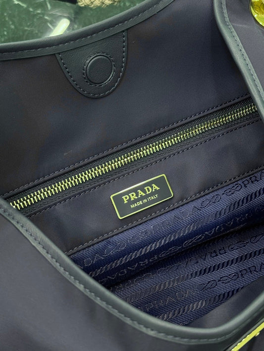 Dragons Bags Prada Luxury Bag --53685