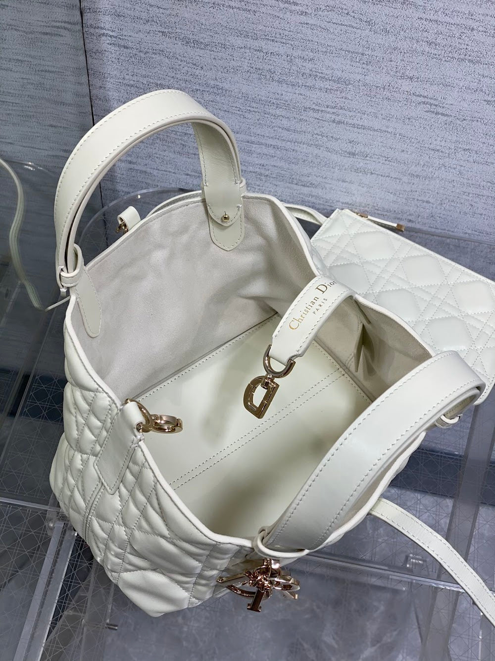 Dragons BagsDiorn Luxury Bag --115977