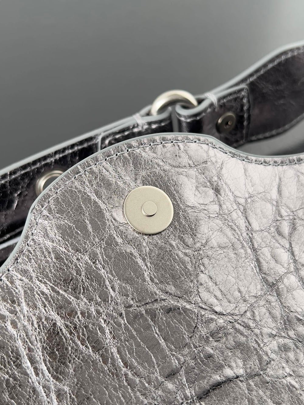 Dragons Bags Balenciaga Luxury Bag --111742
