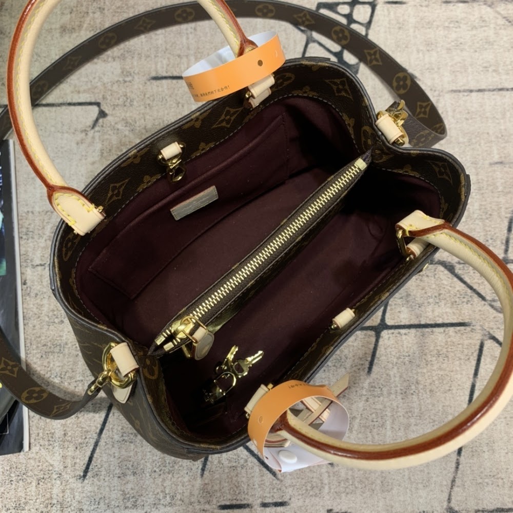 Dragons Bags ln Luxury Bag --59115