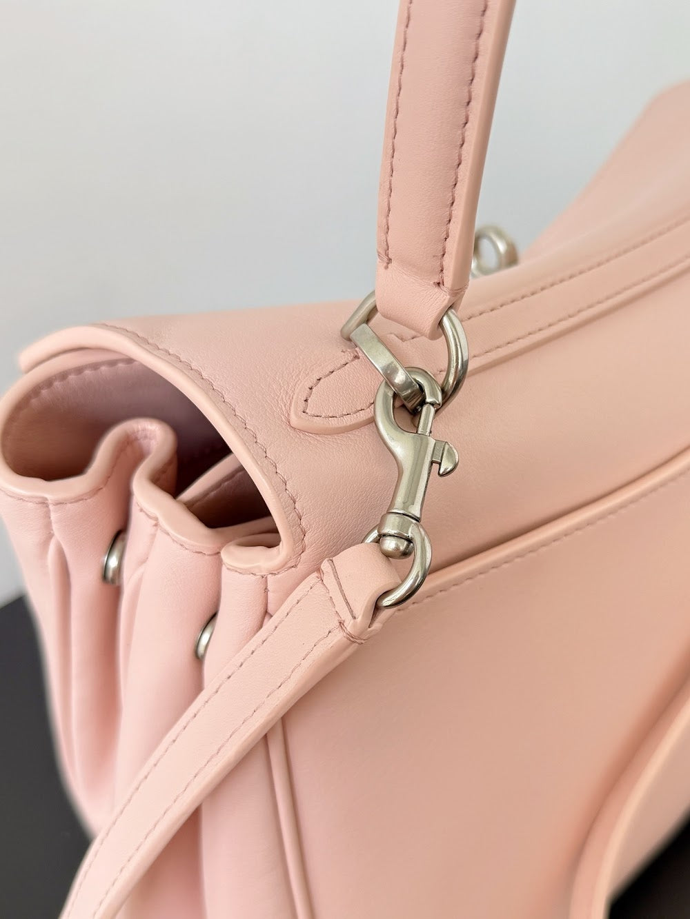 Dragons Bags Balenciaga Luxury Bag --111605
