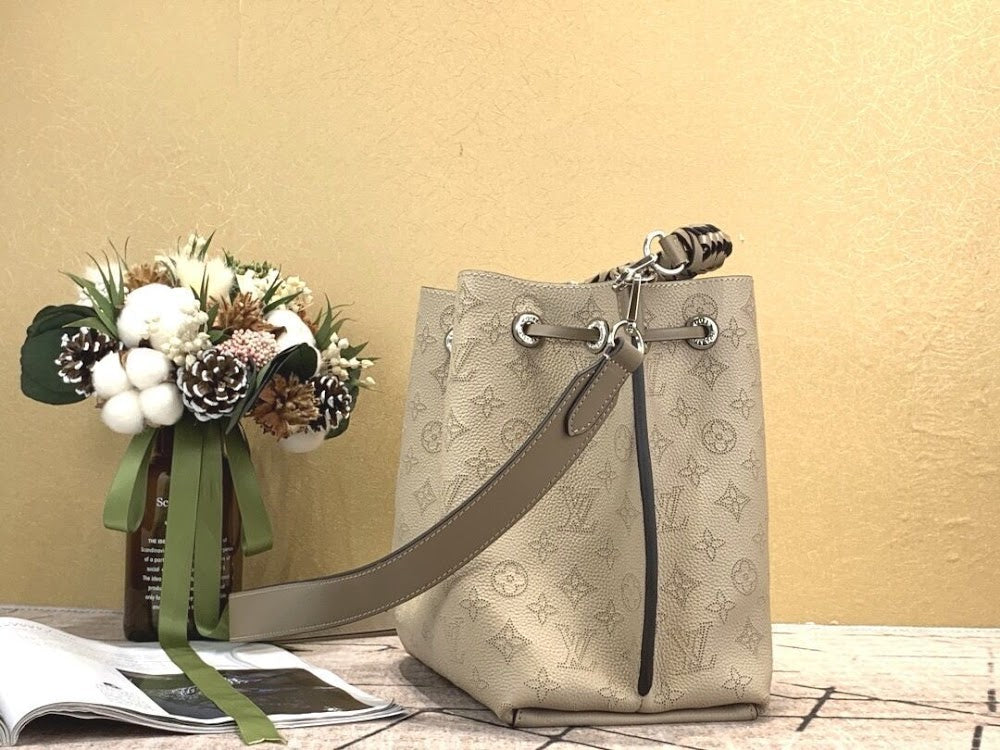 Dragons Bags ln Luxury Bag --59046