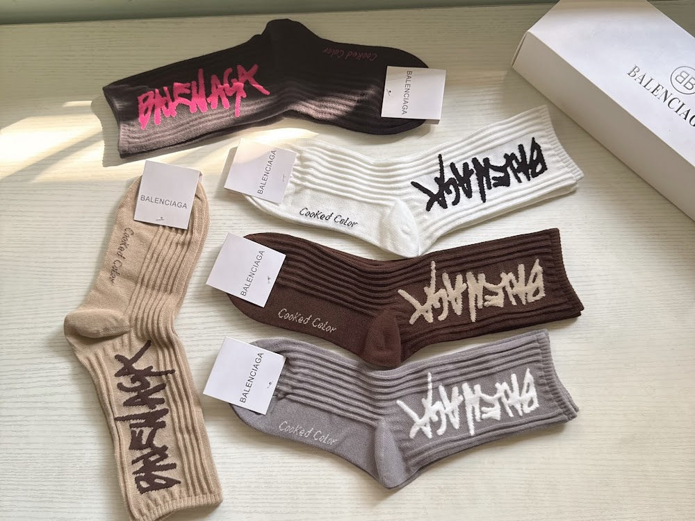 Dragons Bags Premium Luxury Socks --98407