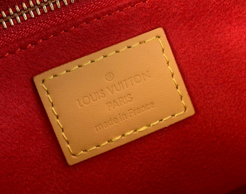 Dragons Bags ln Luxury Bag --62616