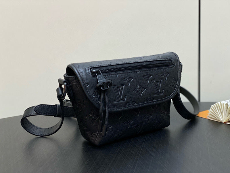 Dragons Bags ln Luxury Bag --70976