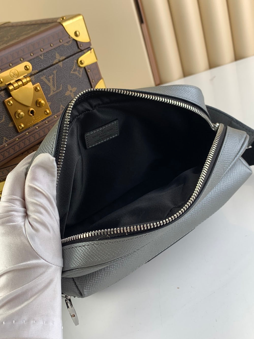 Dragons Bags ln Luxury Bag --60938