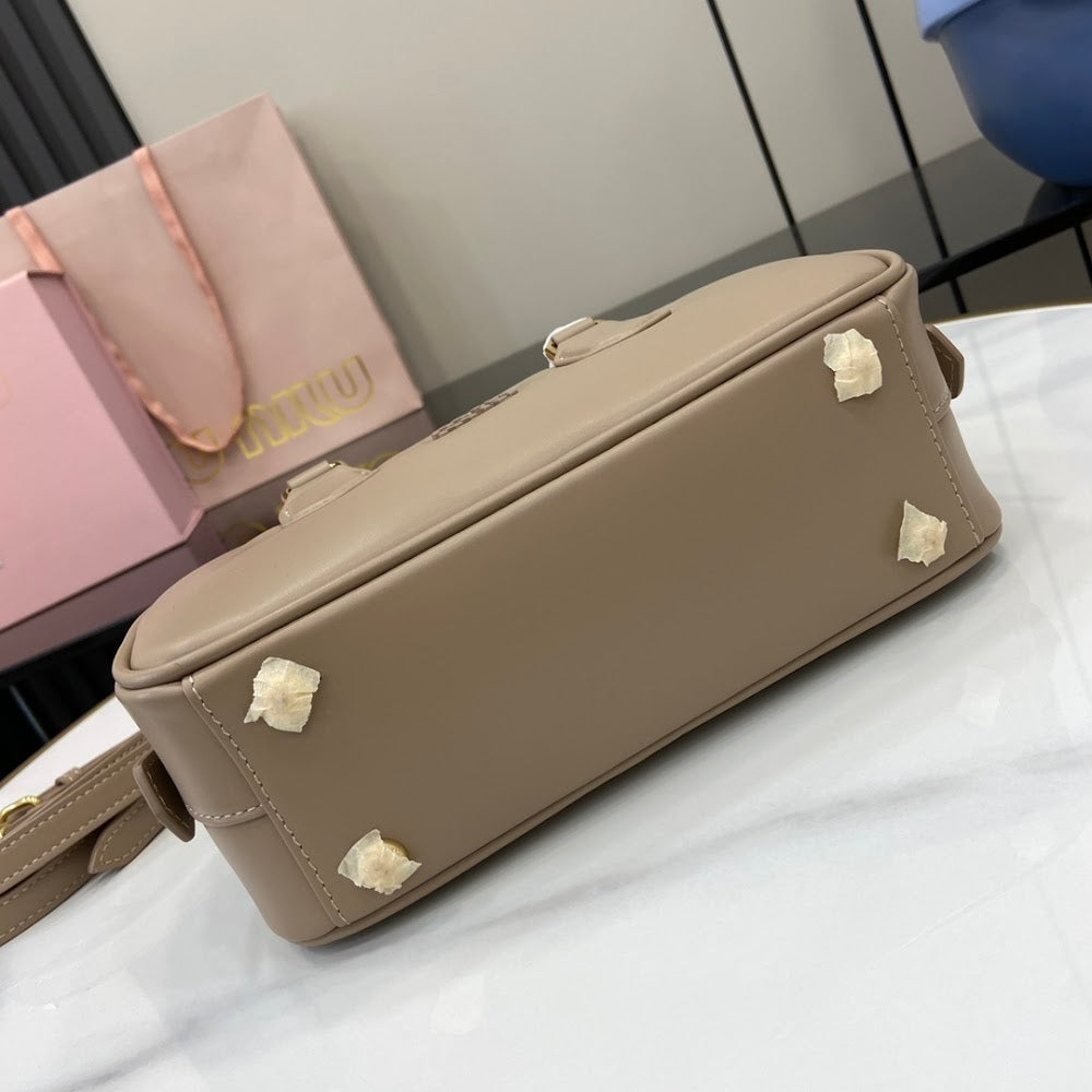 Dragons Bags Miun Miun Luxury Bag --122190
