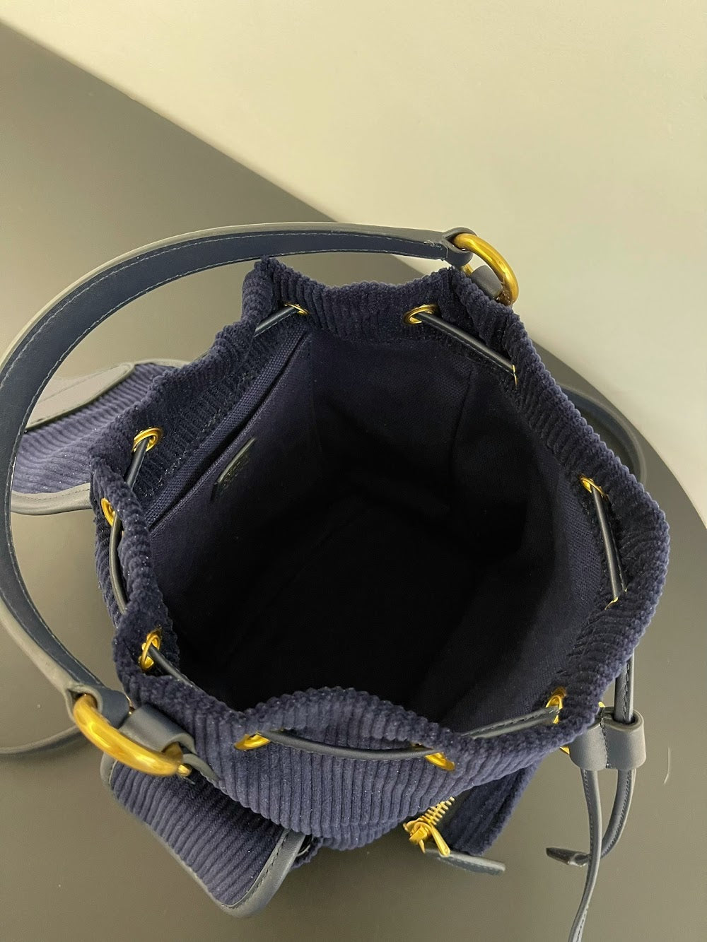 Dragons Bags Miun Miun Luxury Bag --122741