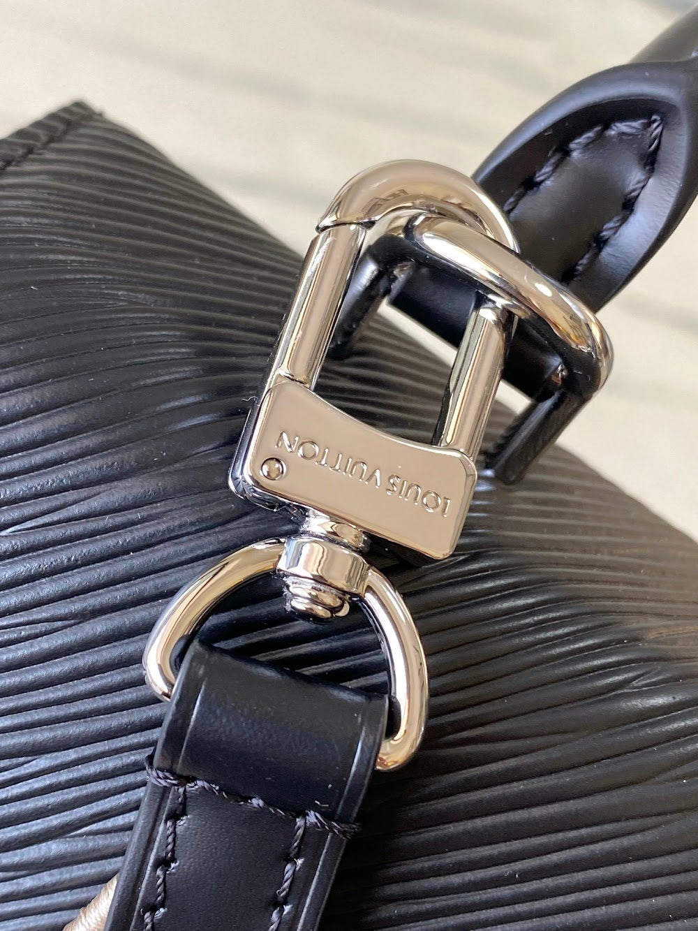 Dragons Bags ln Luxury Bag --95789